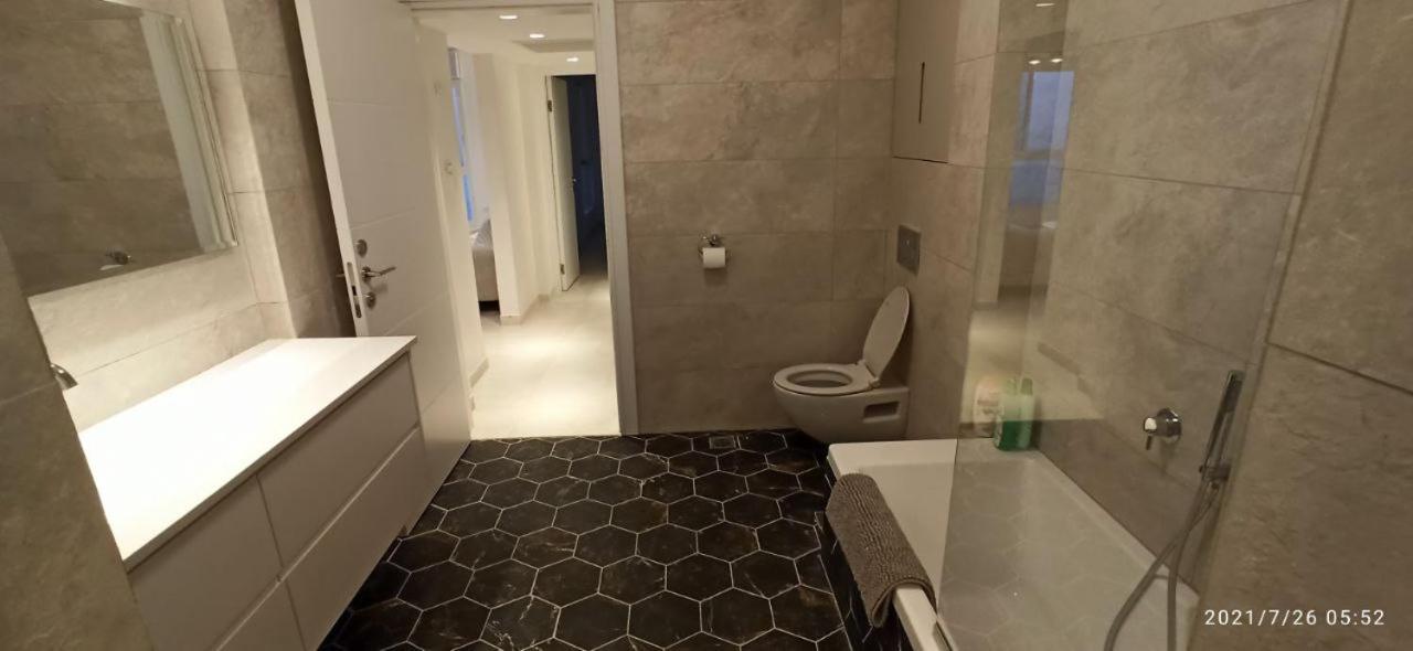 Nitsa Sea View Luxurious Apartment Netanya Luaran gambar